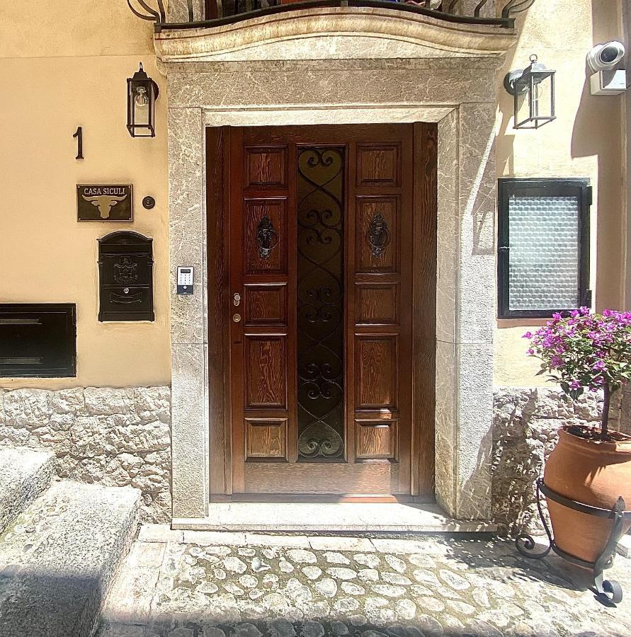 Semesterbostad Casa Siculi